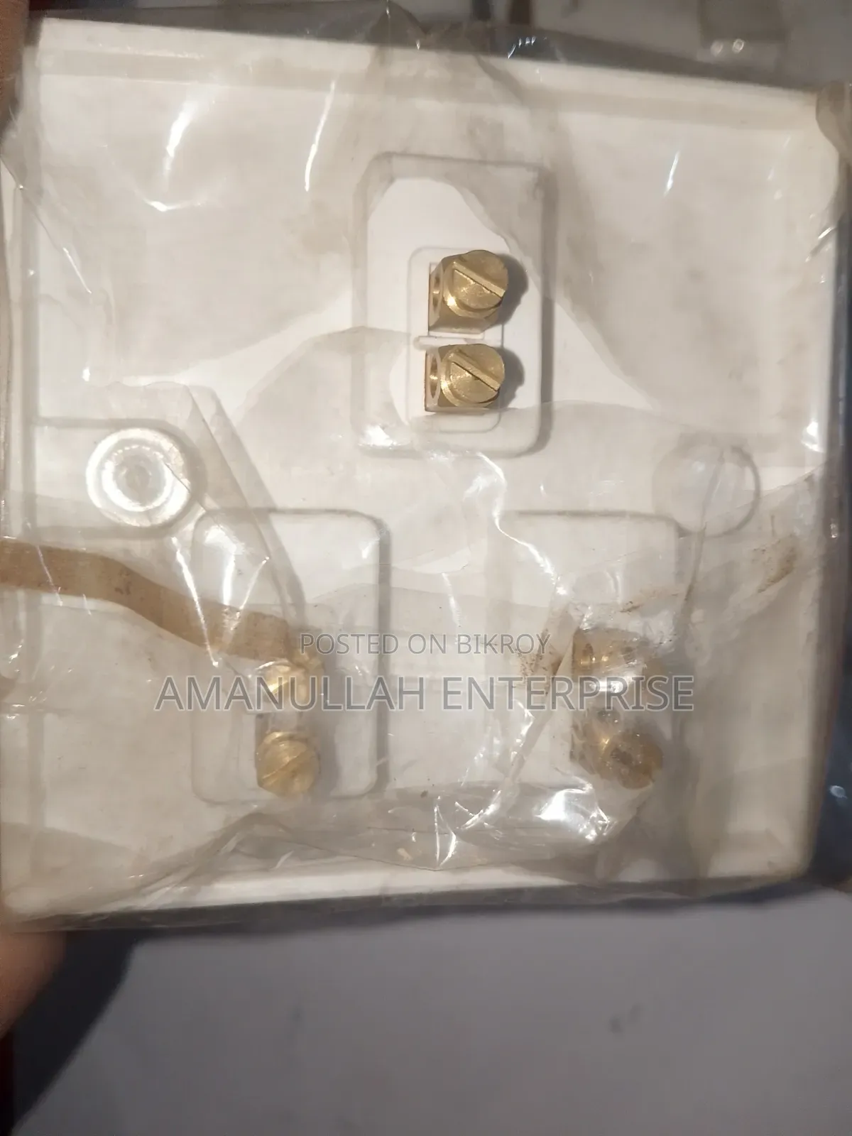 Classic White 3-Gang 2-Way Light Fan Switch | Online Electrical Shop