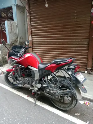 Yamaha 2019 Red