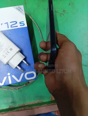 Vivo Y12s 32 GB Black