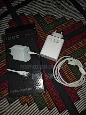 আইকু চার্জার