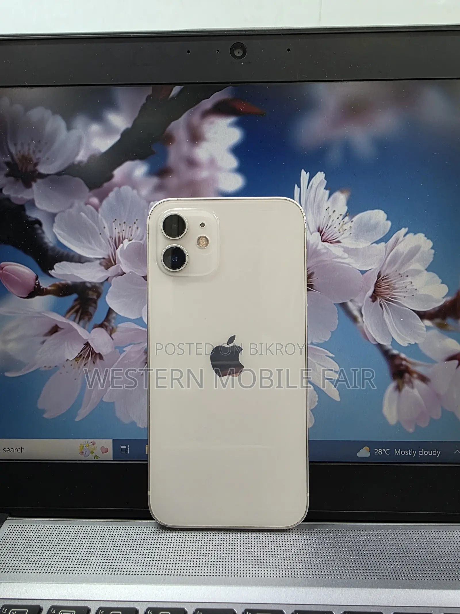 Apple iPhone 12 128 GB White