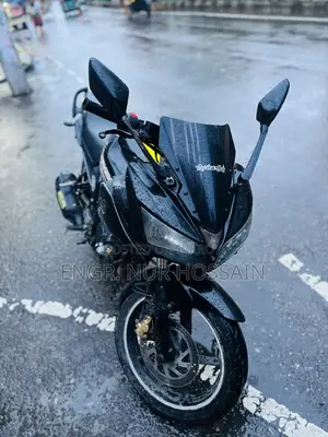 Yamaha 2015 Black