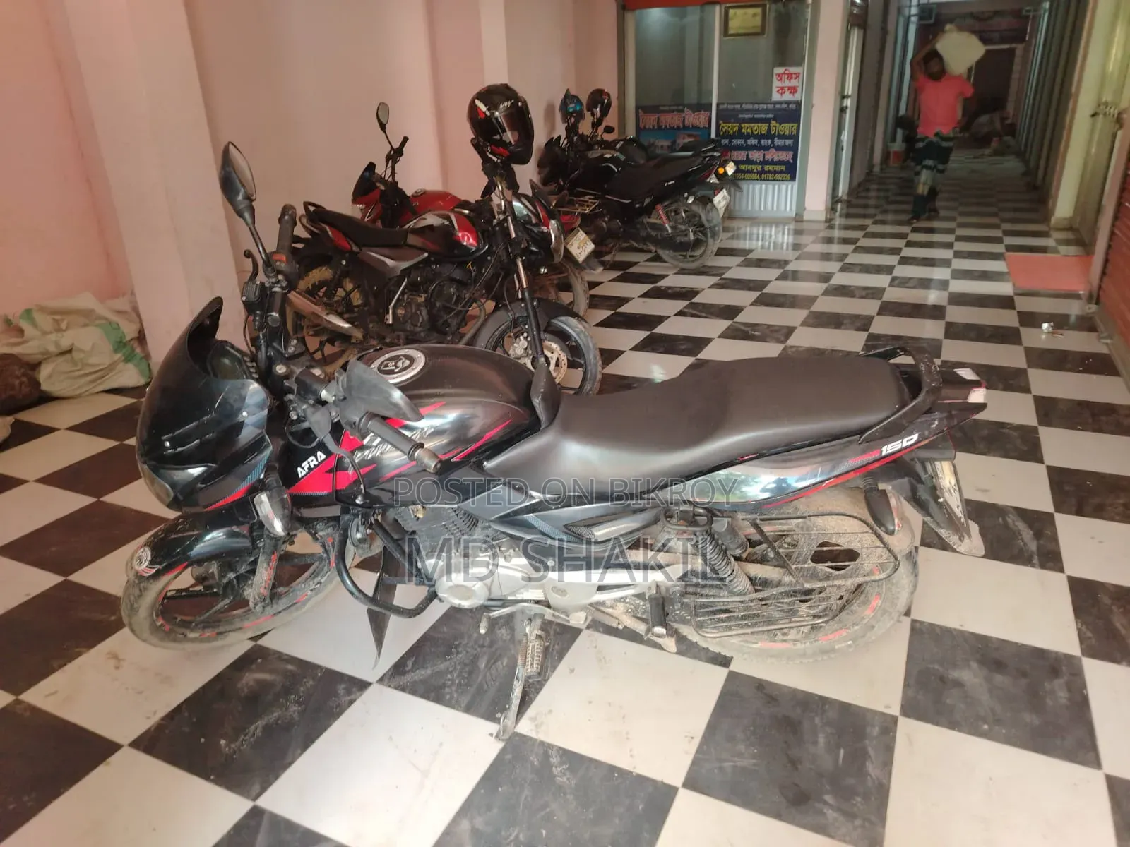 বাজাজ পালসার ১৫০ ২০১৫ কালো