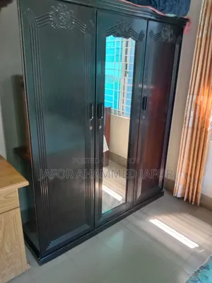 Almirah 3 Door