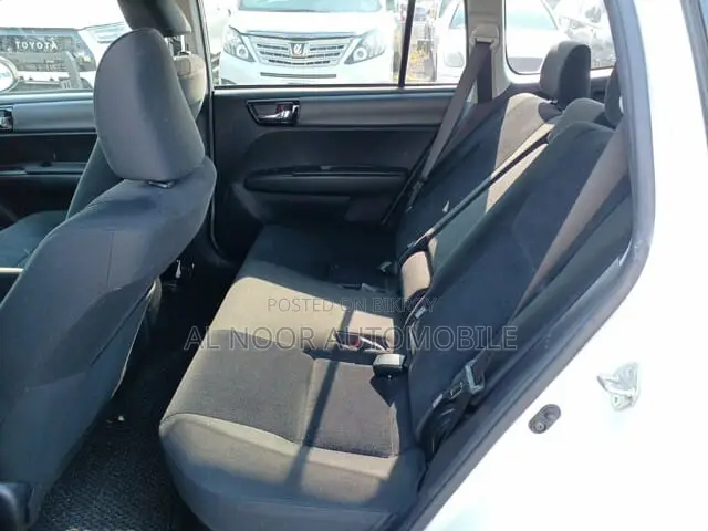 Toyota Corolla Fielder 2021 Pearl