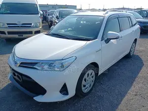 Toyota Corolla Fielder 2021 Pearl