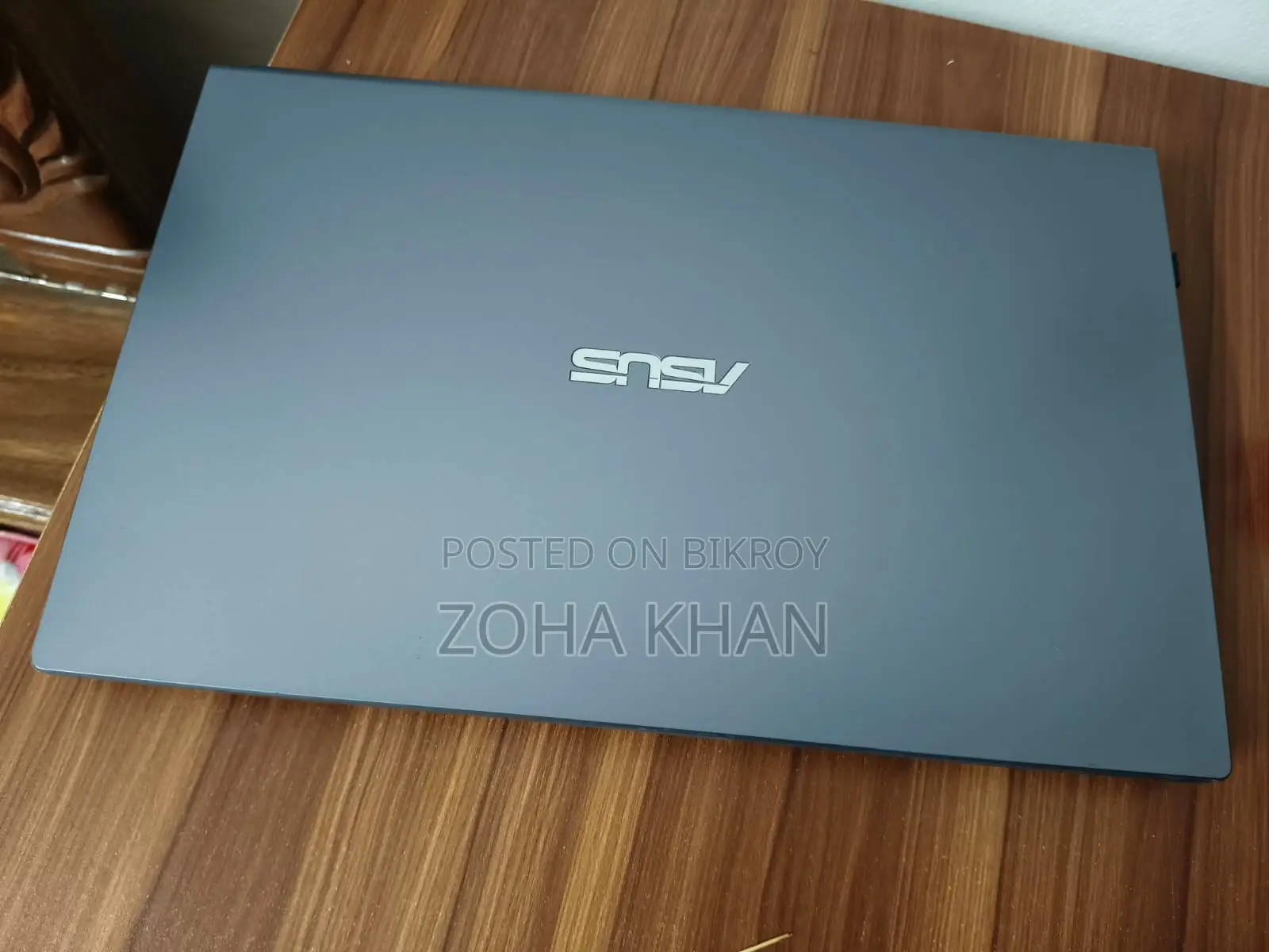 Laptop ASUS 4GB AMD Ryzen 5 SSD 1T