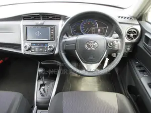 Toyota Corolla Fielder 2021 Silver