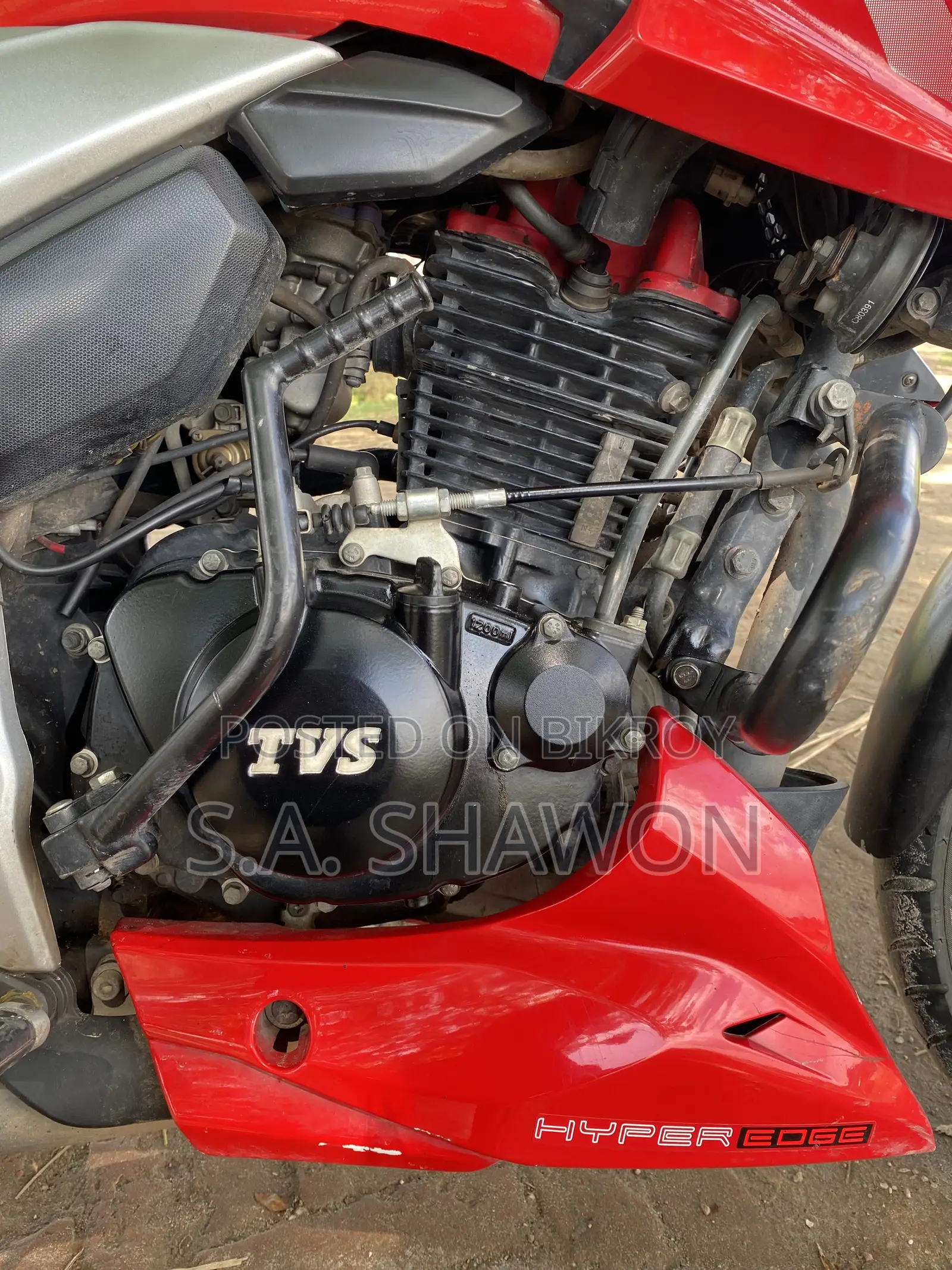 TVS Apache RTR 160 4V 2023 Red