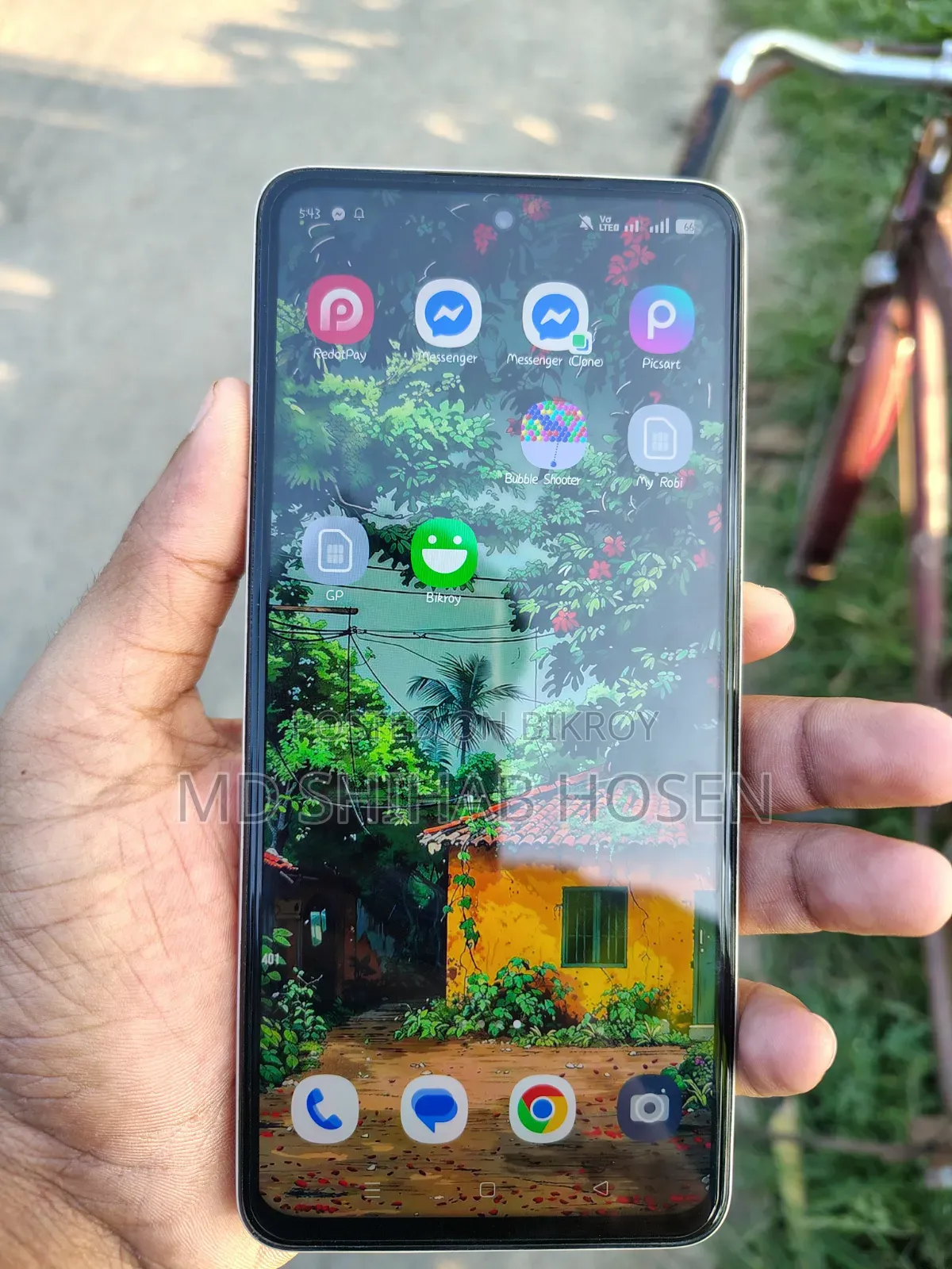 নতুন রিয়েলমি ১১ ৫জি ২৫৬ জিবি গোল্ড