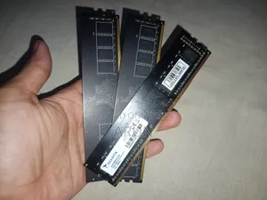 Three Pieces of DDR4 4GB 2666MHz ADATA and Xpower