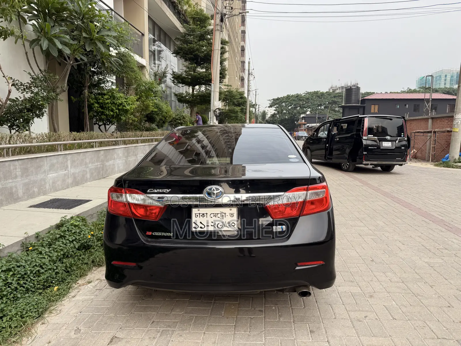 Toyota Camry Hybrid XLE 2012 Black