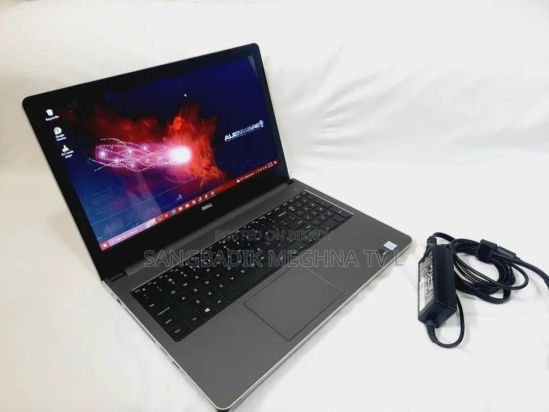 Laptop Dell 3GB Intel SSD 256GB