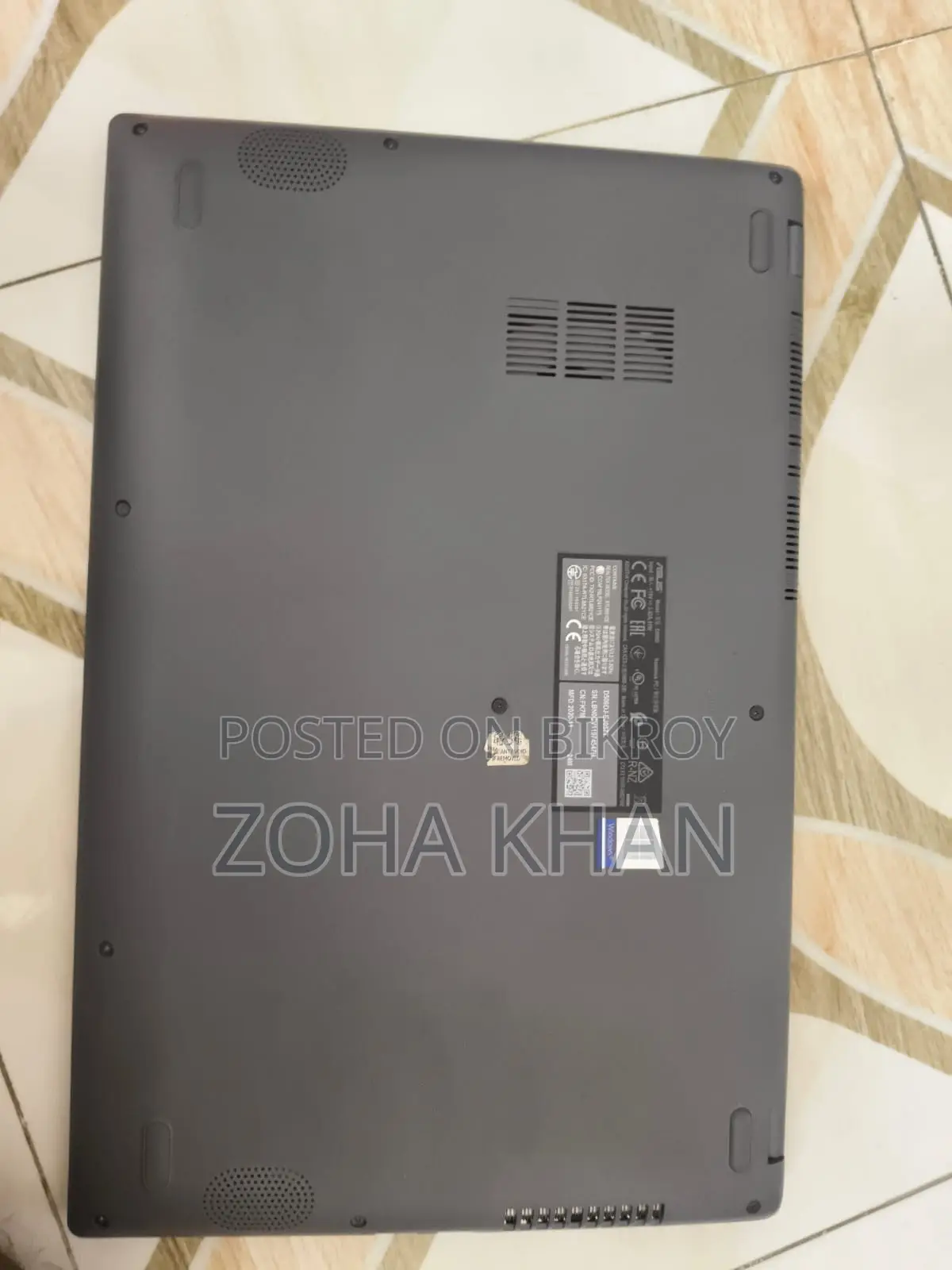 Laptop ASUS 4GB AMD Ryzen 5 SSD 1T