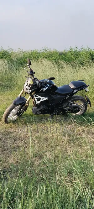 রানার বোল্ট ১৬৫আর ২০২০ কালো