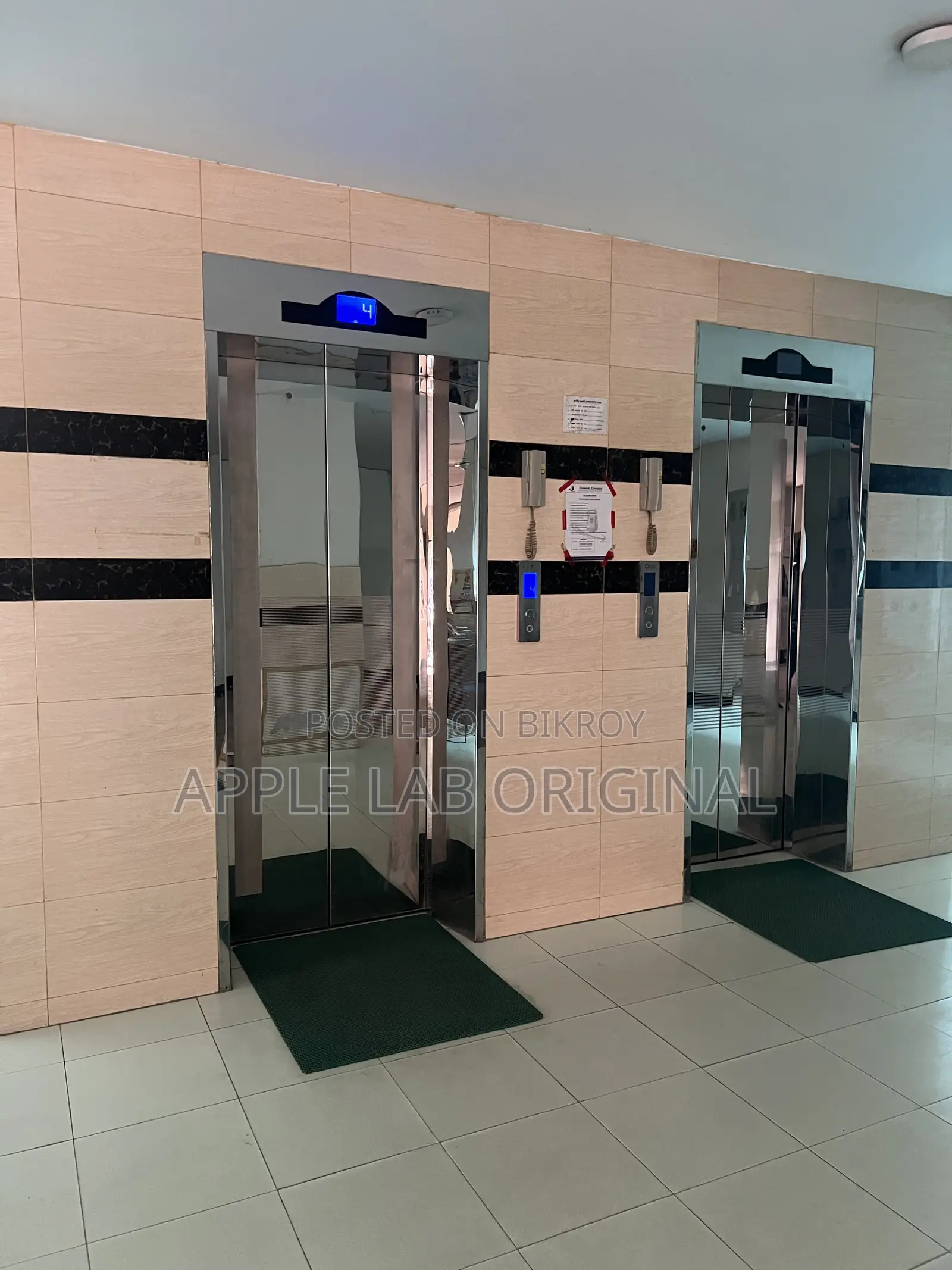 3-Bedroom Apartment in Aftab Nagar for sale