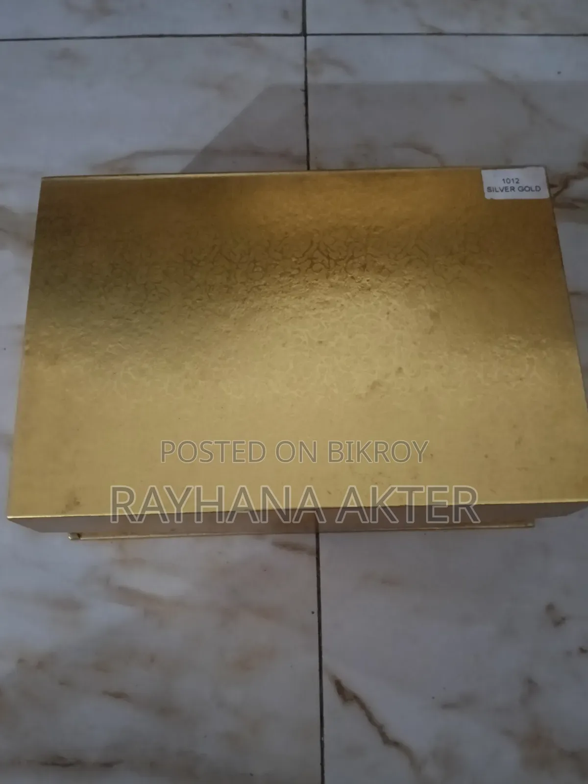 পার্টি ক্লাচ ব্যাগ বিক্রি করব