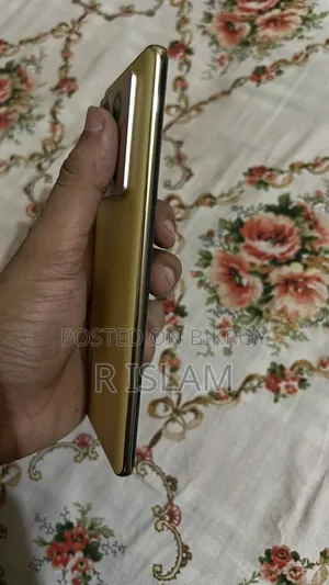 Infinix Note 40 Pro 256 GB Gold