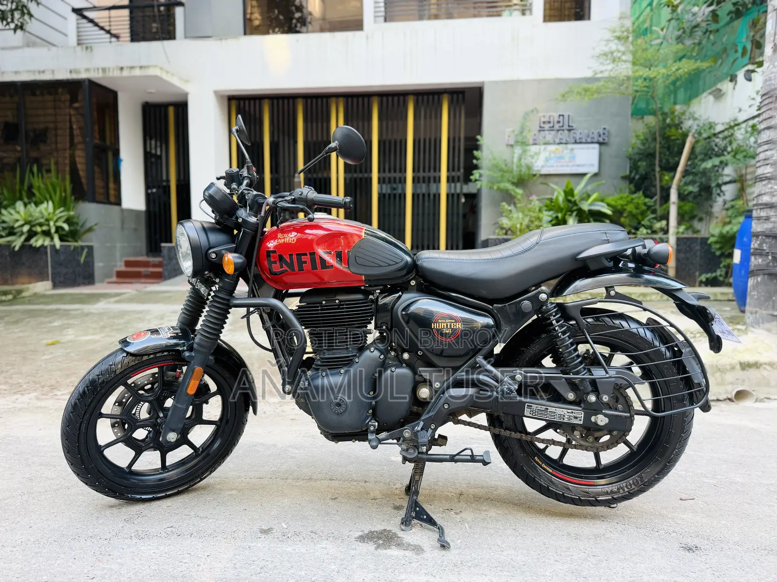 Royal Enfield Hunter 350 2025 Red