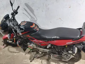 Bajaj Pulsar 150 2016 Red