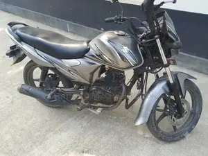Suzuki Hayate 2024 Silver