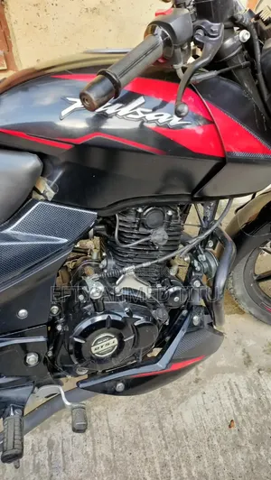 Bajaj Pulsar 150 2021 Black