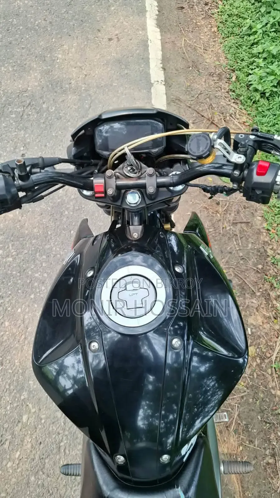 Suzuki 2024 Black