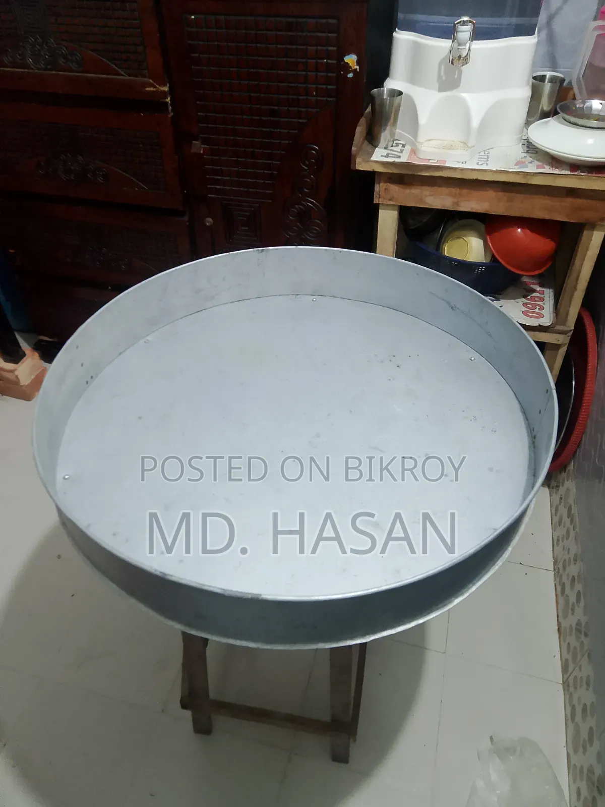 Table for selling Fuchka, Jhal Muri, Chhola Chhola