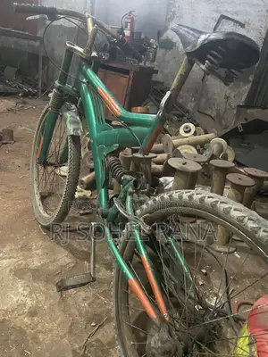 সাইকেল টার টায়ার টিউব সবই ভালো খালি চেন্নাই