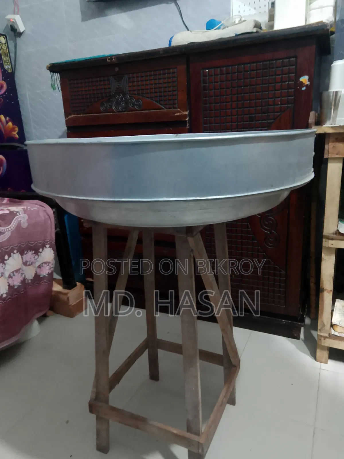 Table for selling Fuchka, Jhal Muri, Chhola Chhola