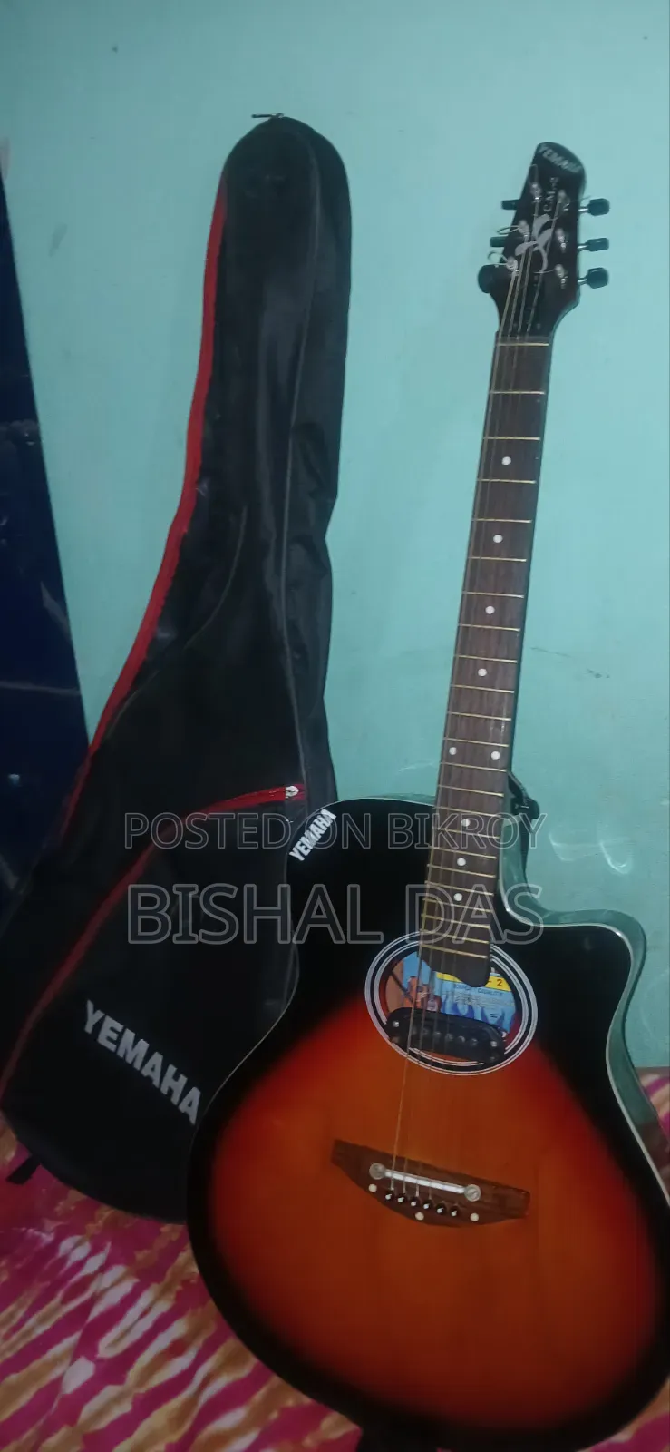 নতুন ইয়ামাহা গিটার