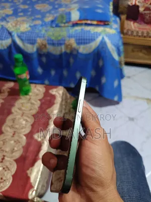 Apple iPhone 13 128 GB Green