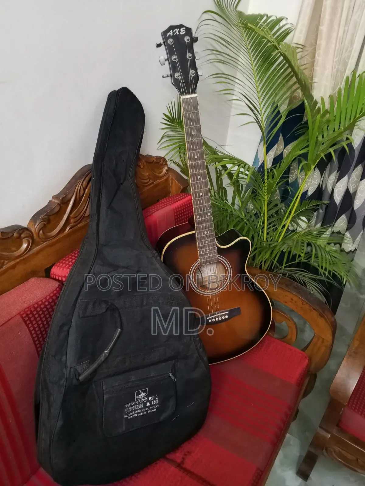 AXE AG-48C/BS Acoustic Guitar With Equalizer