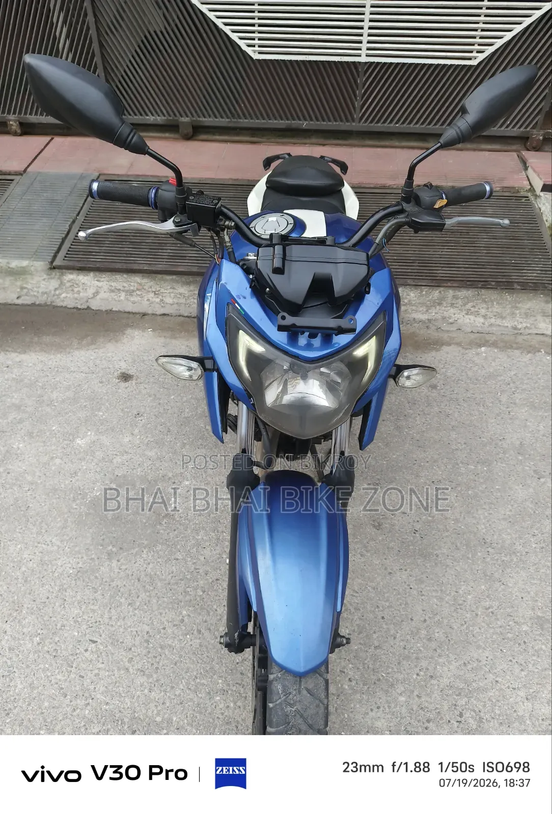 টিভিএস অ্যাপাচি ১৬০ ৪ভি ২০১৯ ব্লু