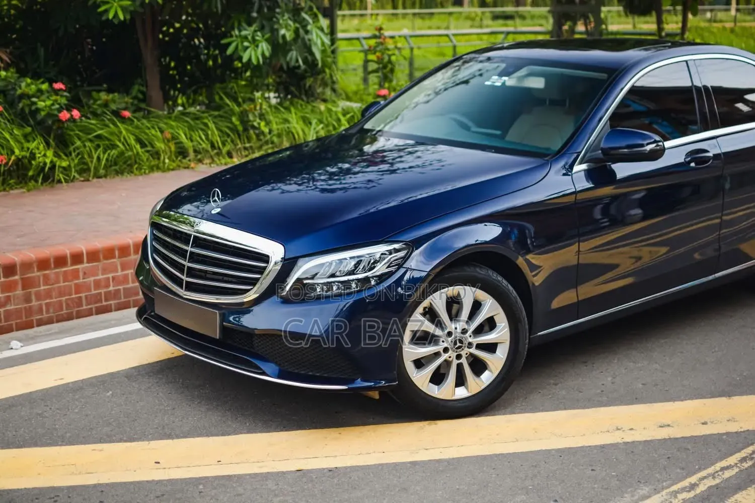 Mercedes-Benz C180 2019 Blue