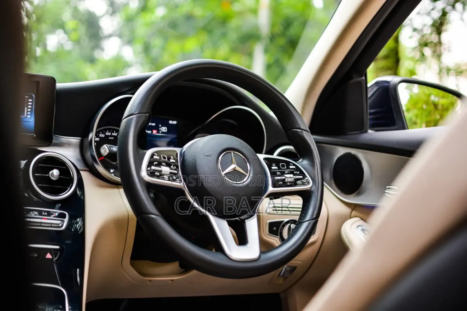 Mercedes-Benz C180 2019 Blue