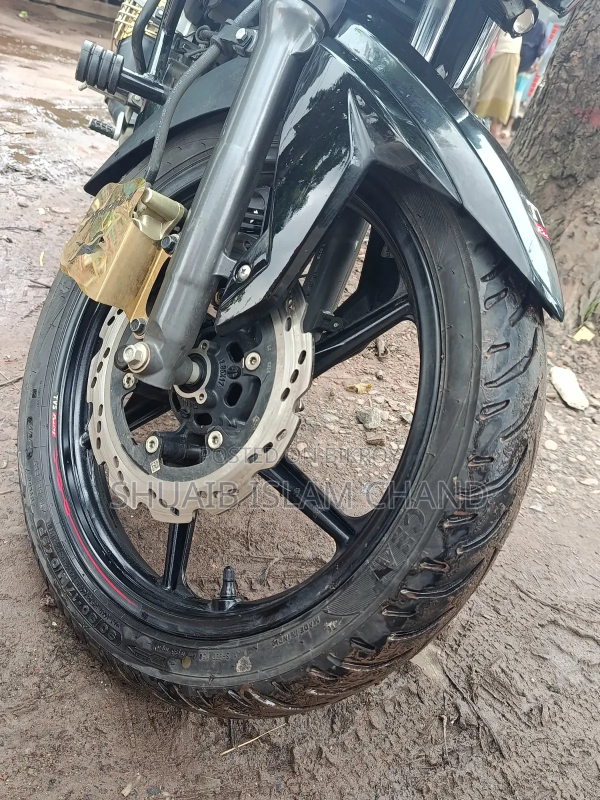New TVS Apache RTR 160 4V 2025 Black