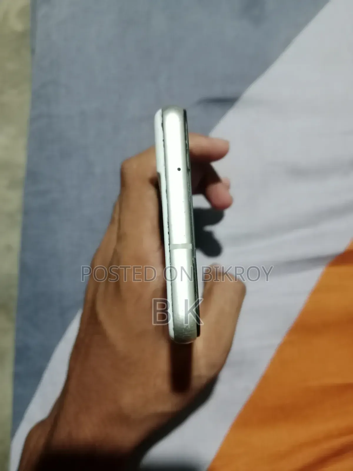 স্যামসাং গ্যালাক্সি এস২১ এফই ৫জি ১২৮ জিবি সাদা