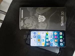 Tecno Spark 30 128 GB Gray