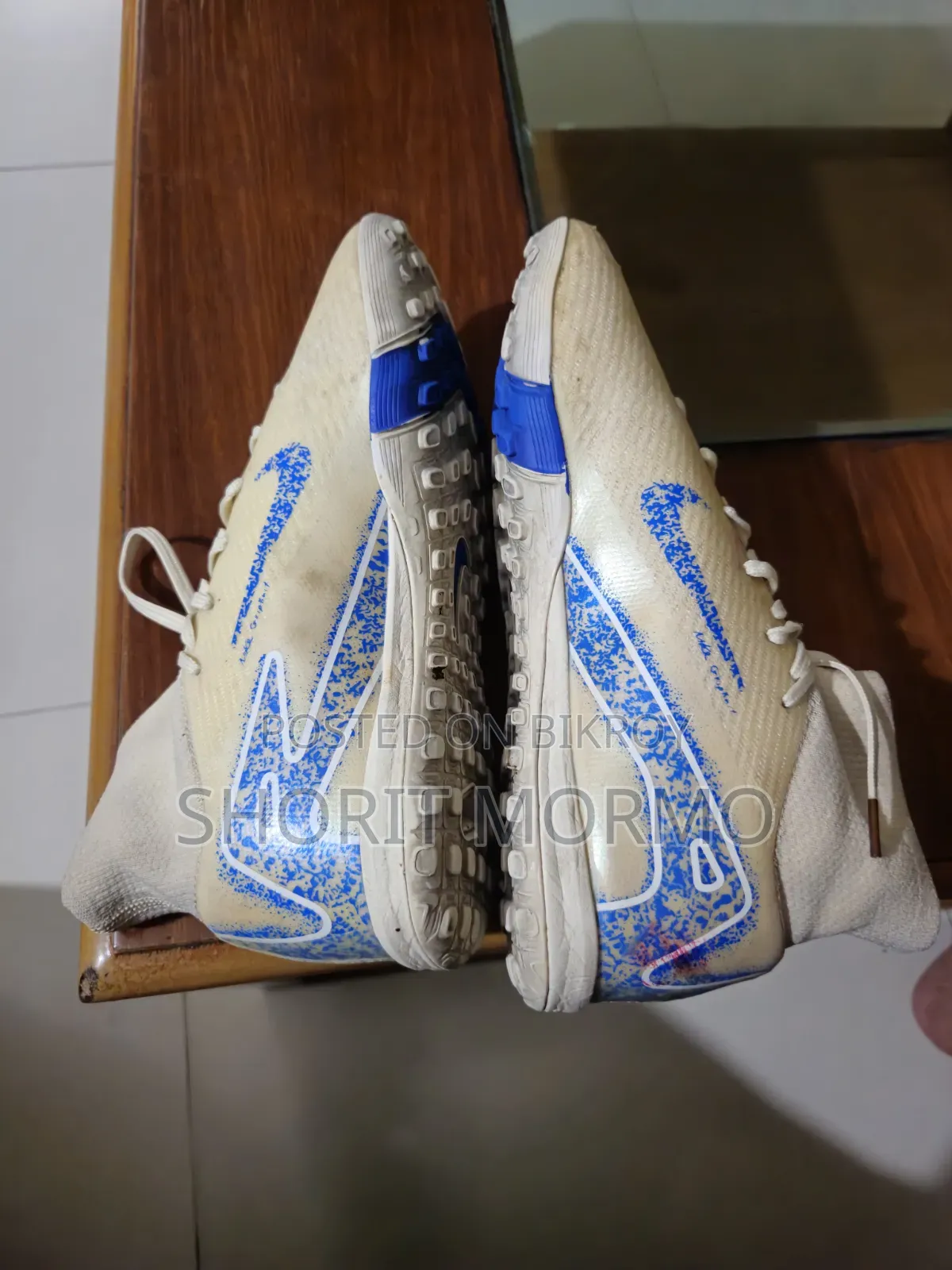 ফুটবল টার্ফ (Nike Air Zoom Gripknit)