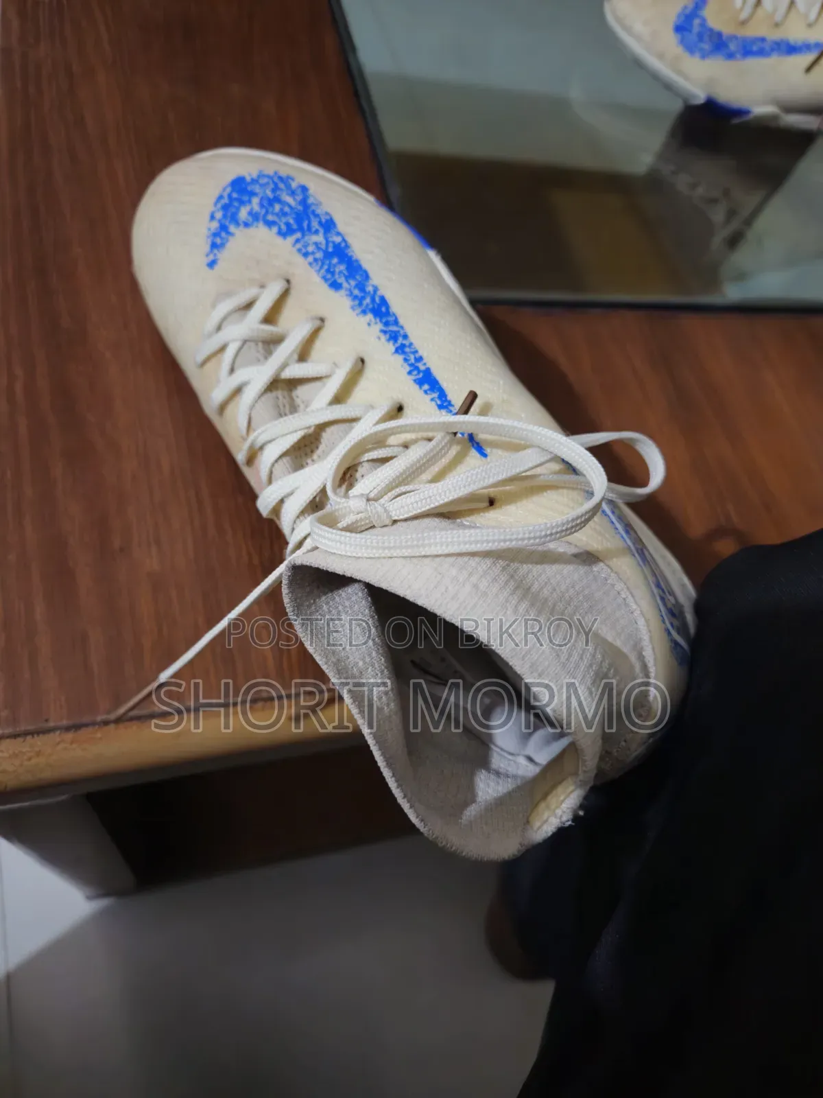 ফুটবল টার্ফ (Nike Air Zoom Gripknit)