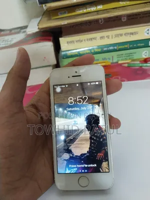 অ্যাপল আইফোন ৫এস ৩২ জিবি গোল্ড