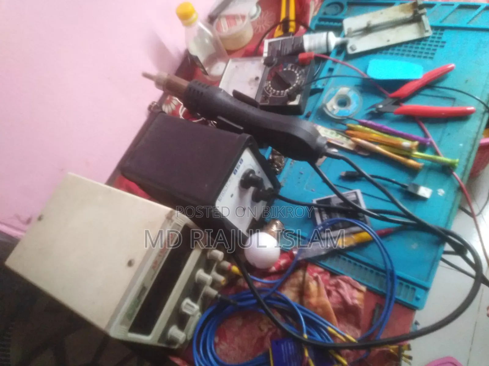 Mobile servicing tools will be sold at a low price.