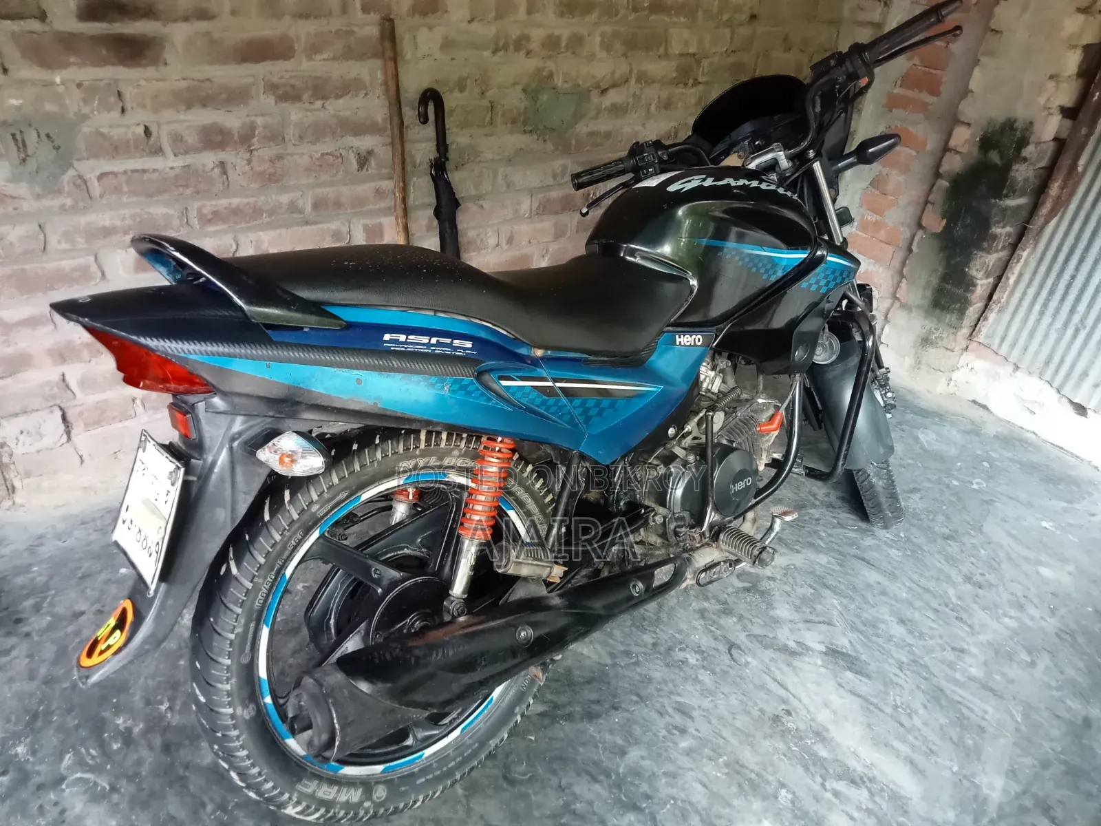 হিরো গ্ল্যামার ২০১৮ ব্ল্যাক