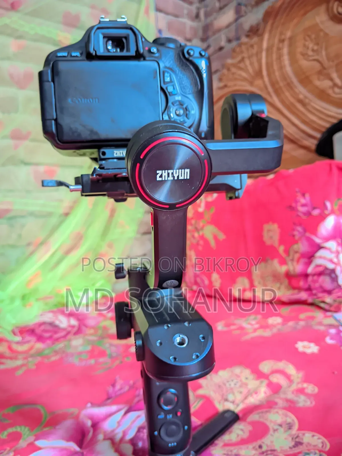 Canon EOS 600D DSLR + 18-55mm Lens + Zhiyun Weebill S Gimbal