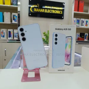 স্যামসাং গ্যালাক্সি এ৩৫ ১২৮ জিবি হোয়াইট