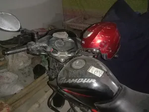 হিরো গ্ল্যামার ২০১৭ কালো