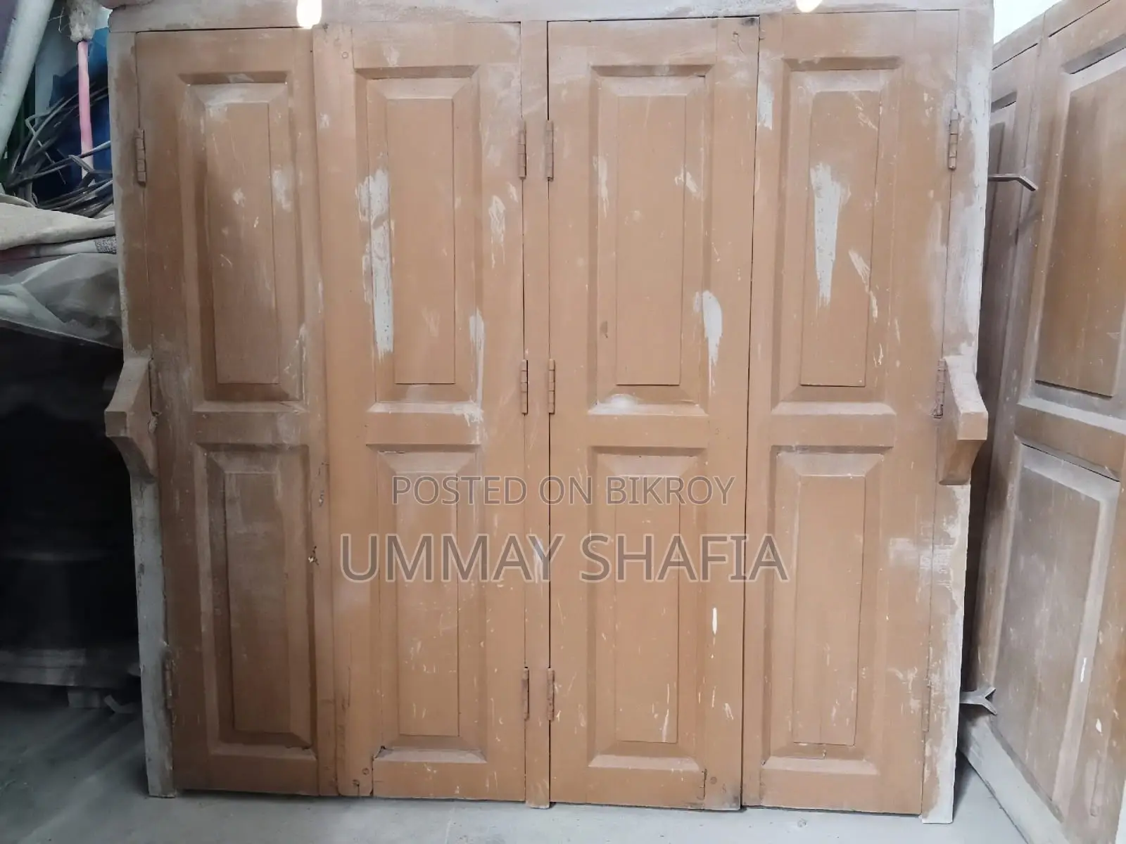 ৪ টি জাম কাঠের জানালা বিক্রয় হবে