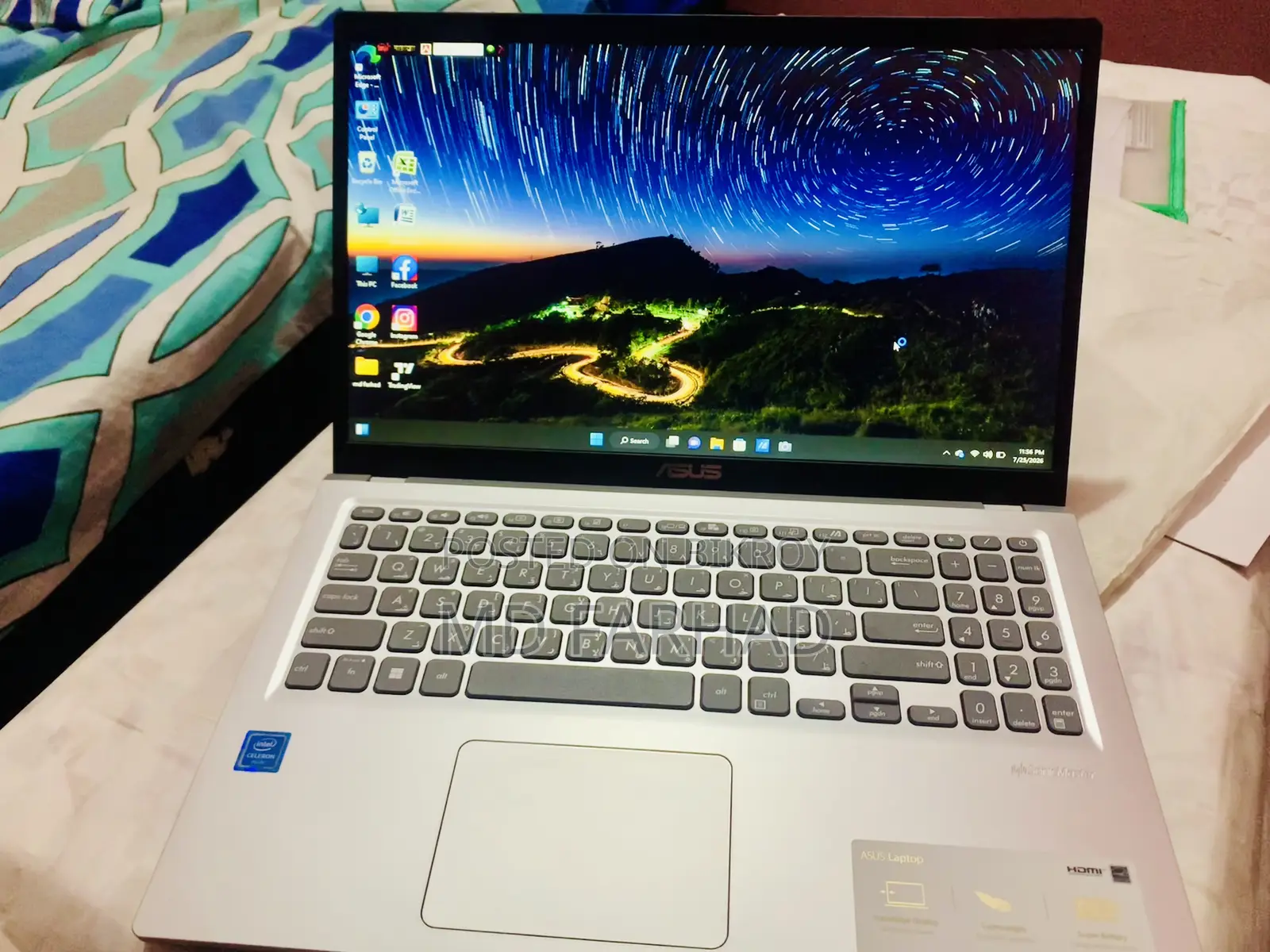 Laptop ASUS 4GB Intel Celeron SSD 256GB