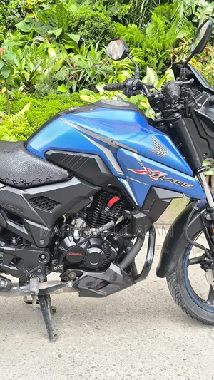 Honda X-Blade 160 2021 Blue